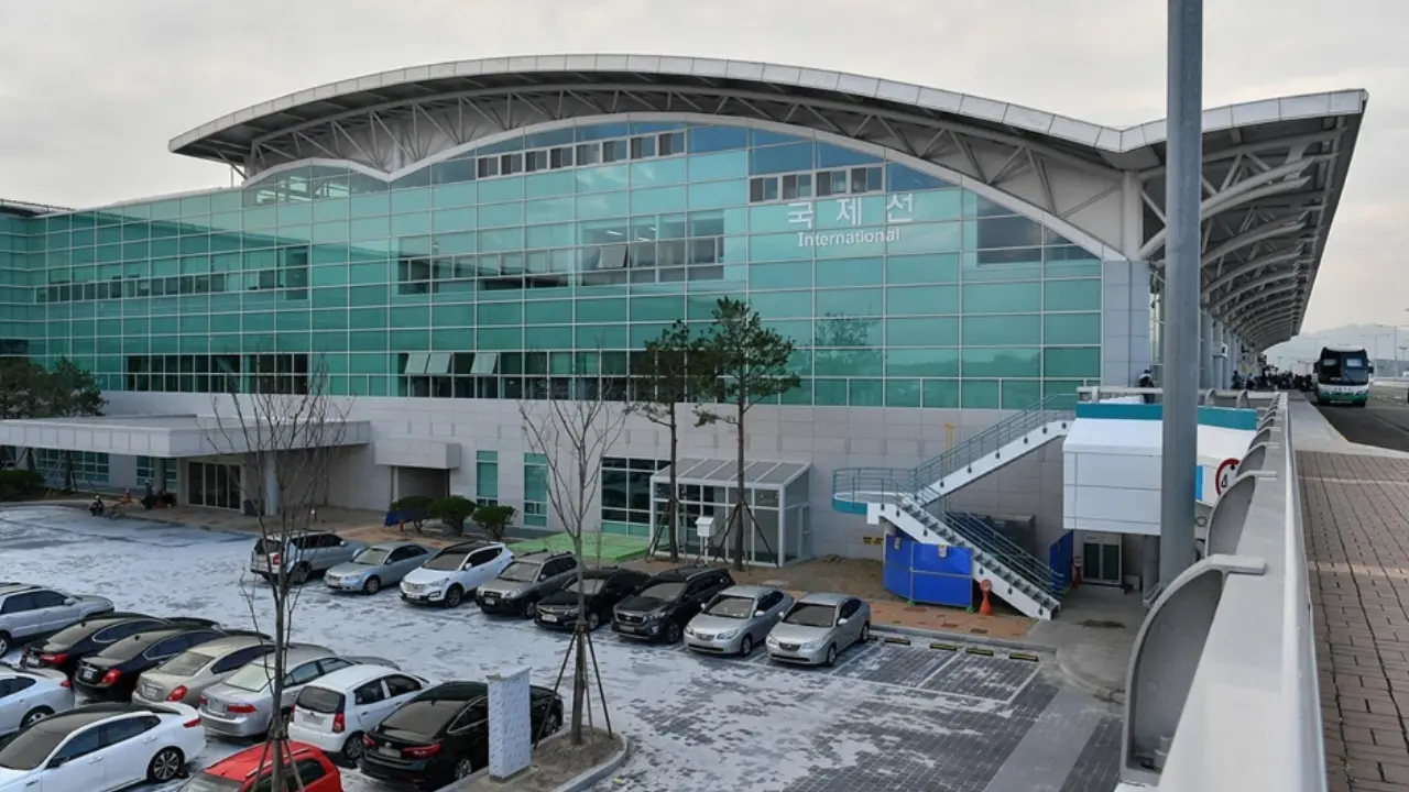 Jeju Air PUS Terminal – Gimhae International Airport