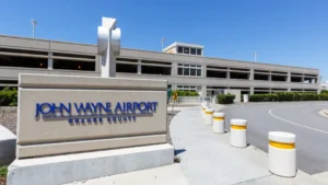 Breeze Airways SNA terminal – John Wayne Airport