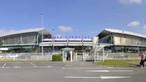 EasyJet RNS Terminal – Airport Rennes Bretagne