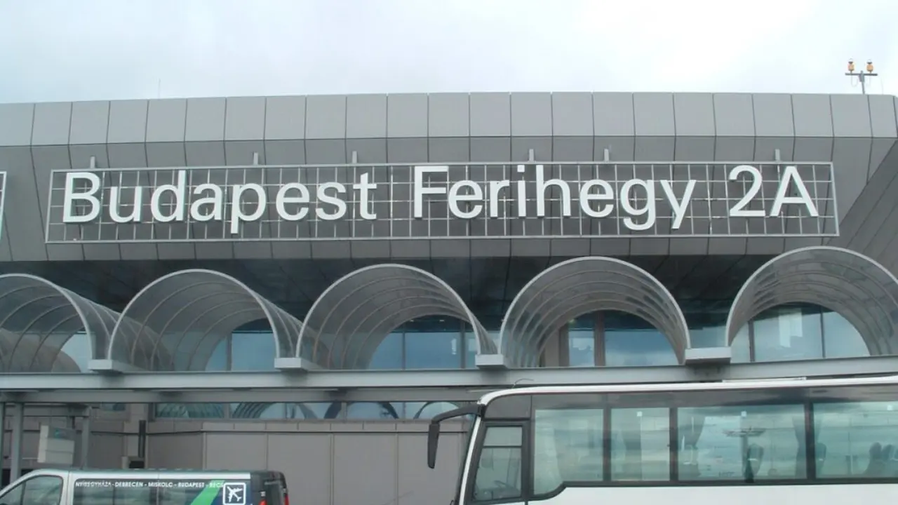 Aer Lingus BUD terminal – Budapest International Airport