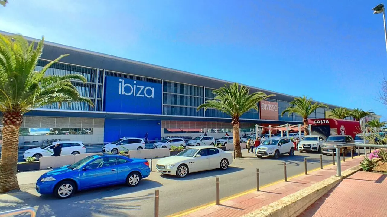 Air Europa IBZ Terminal – Ibiza Airport