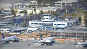 Delta Air Lines LGB Terminal – Long Beach Airport