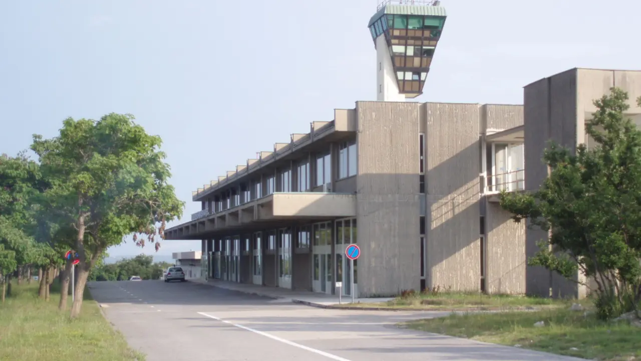 Croatia Airlines RJK Terminal – Rijeka Airport