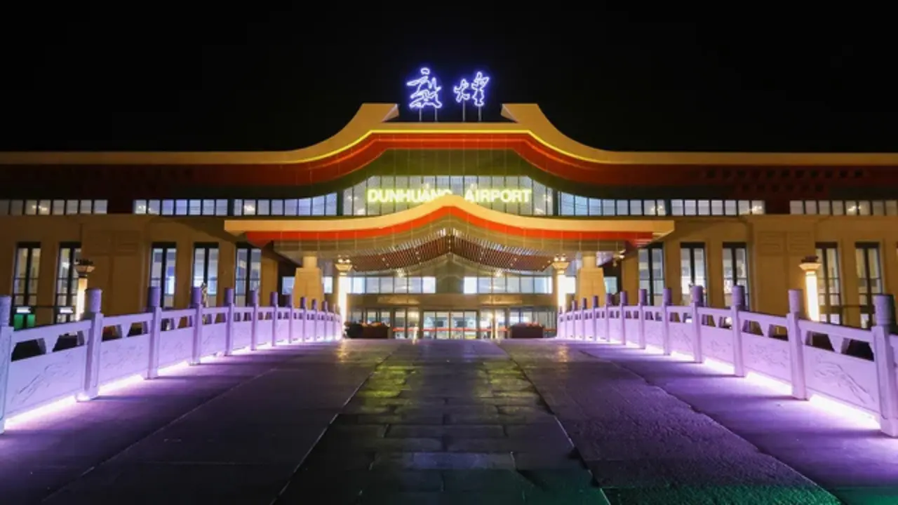 Tianjin Airlines DNH Terminal – Dunhuang Airport