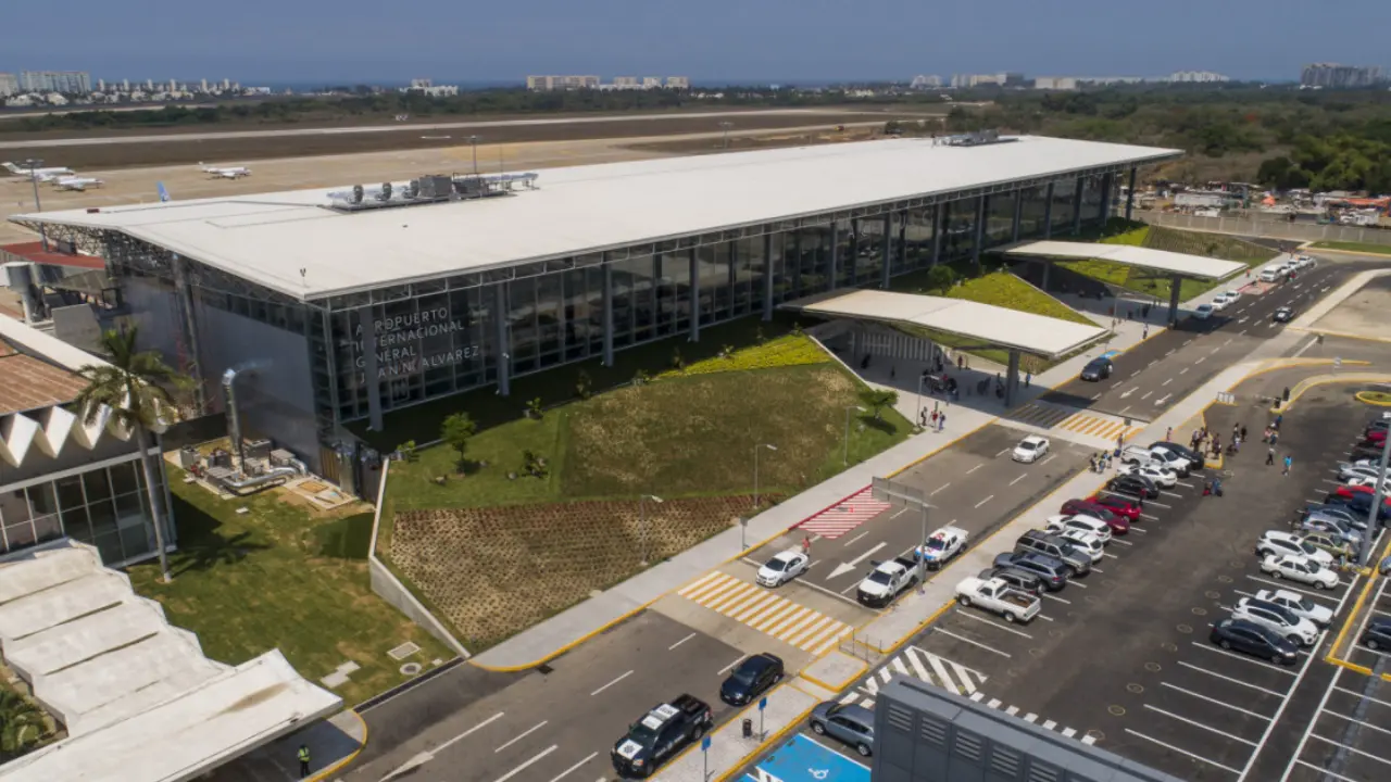 United Airlines ACA Terminal – General Juan N. Álvarez International Airport