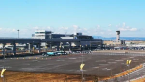 Japan Airlines UKB Terminal – Kobe Airport