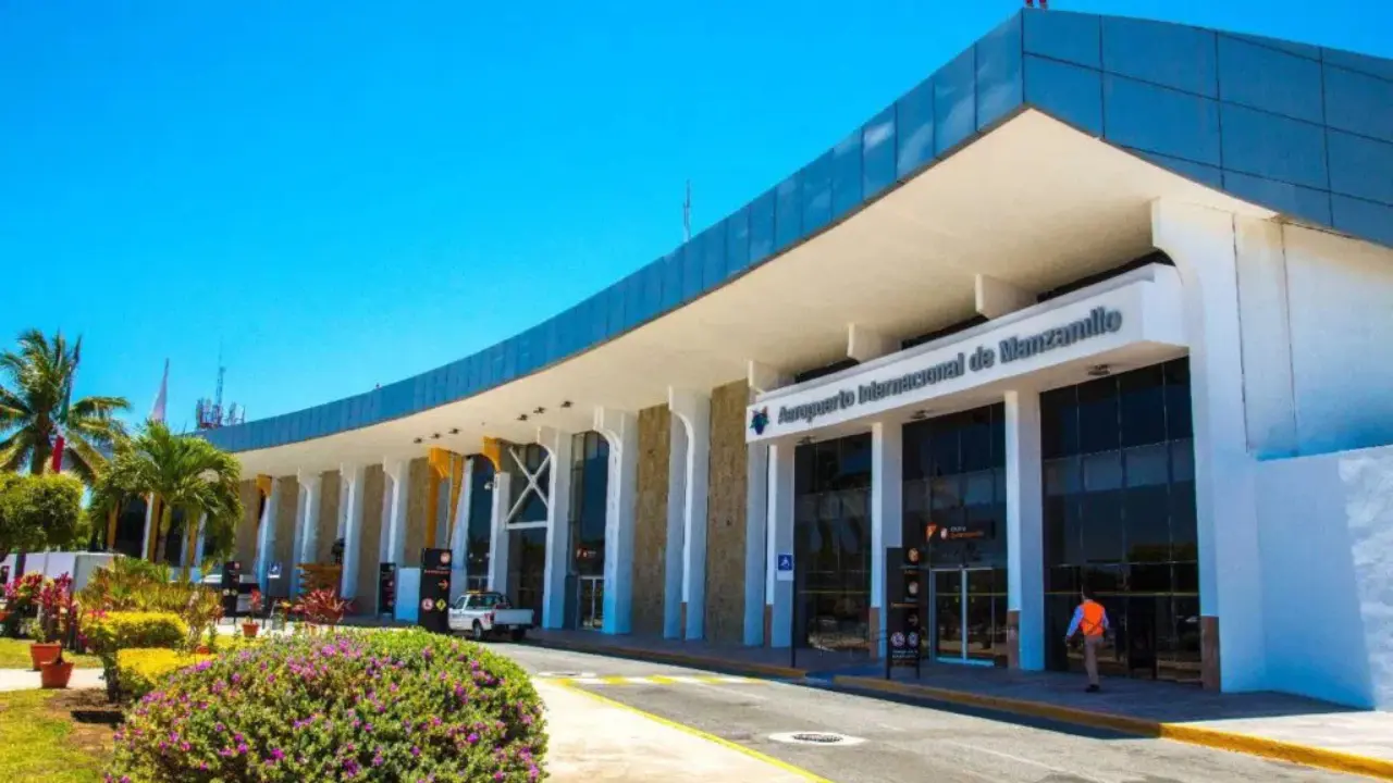 WestJet Airlines ZLO Terminal – Playa de Oro Intl. Airport
