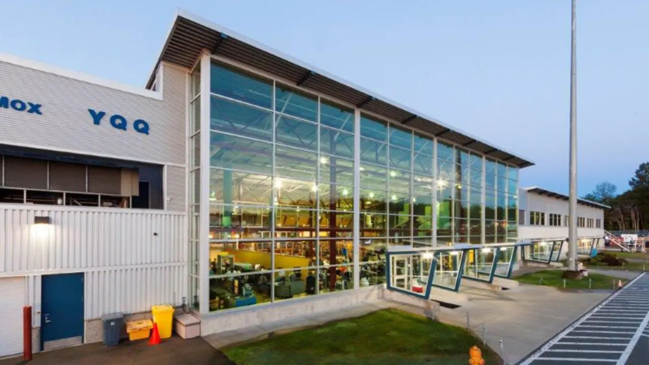 WestJet Airlines YQQ Terminal – Comox Valley Airport