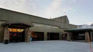 Delta Air Lines MMH Terminal – Mammoth Yosemite Airport