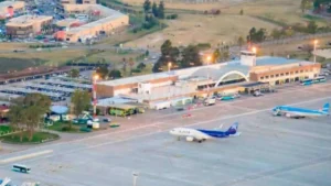 Aerolineas Argentinas ROS Terminal – Rosario – Islas Malvinas Intl. Airport