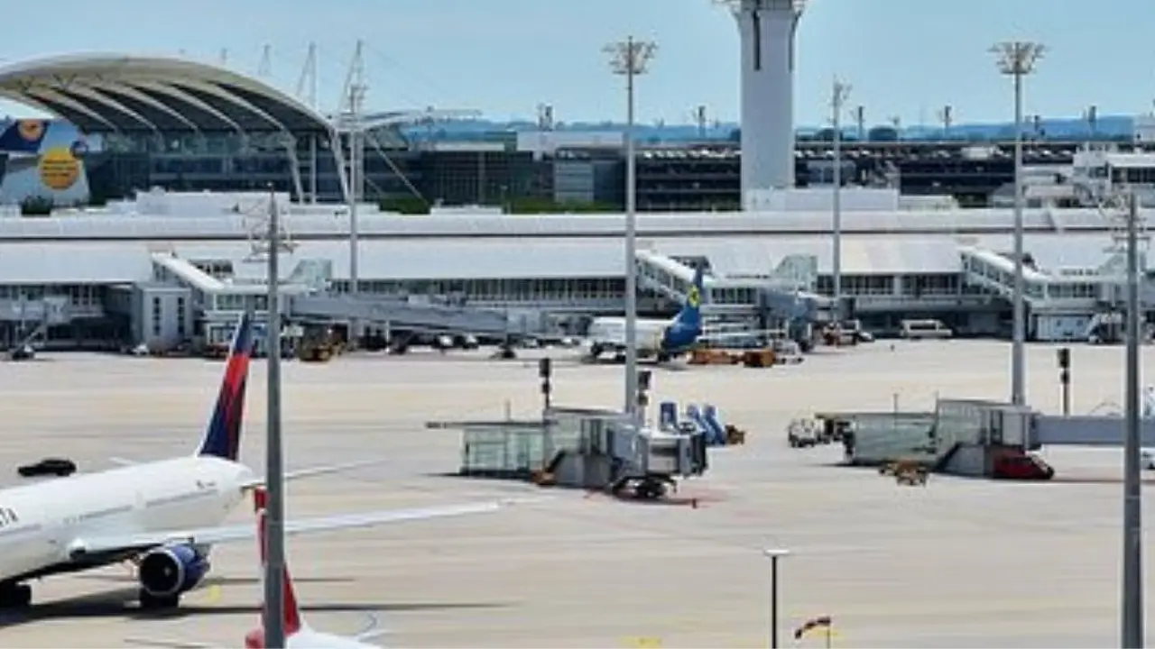 Aerolineas Argentinas BHI Terminal – Comandante Espora Airport