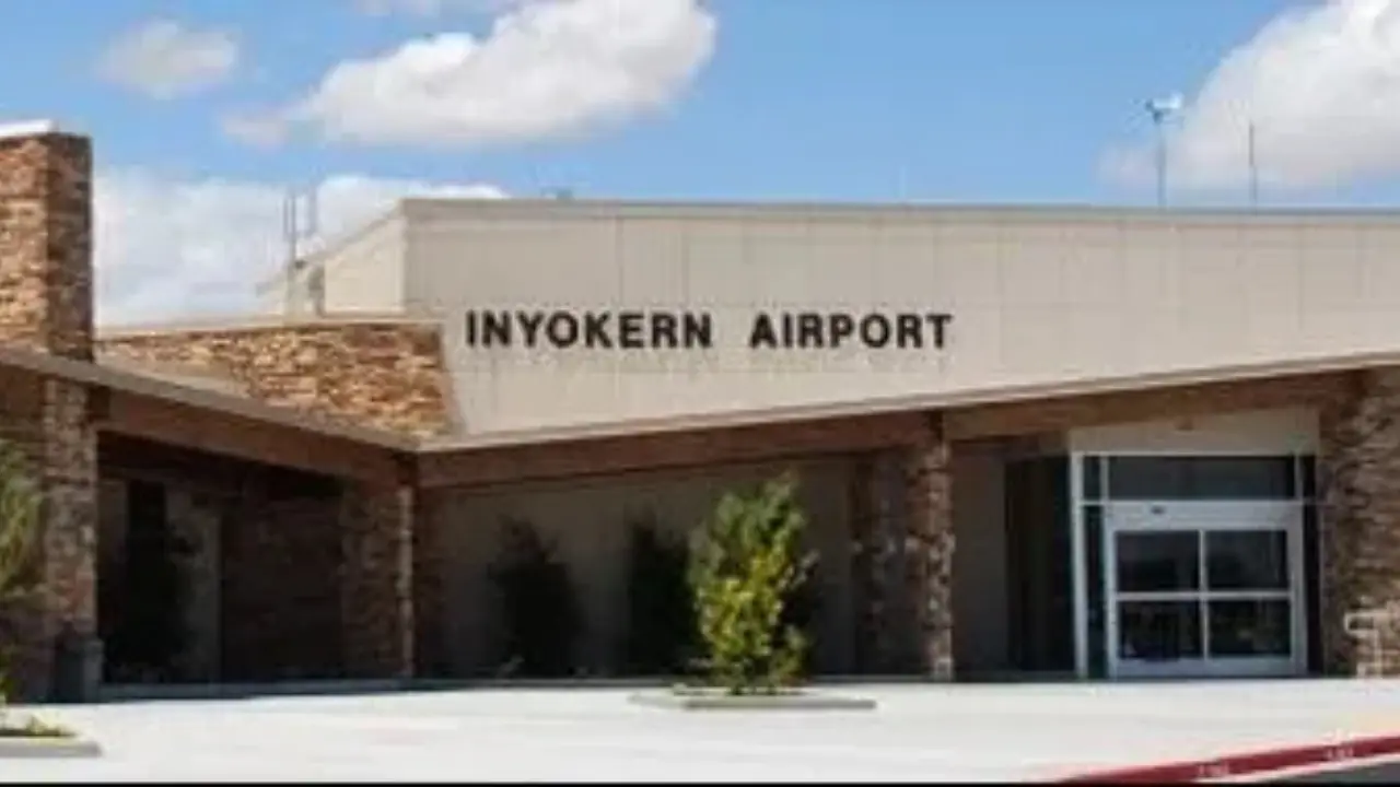 Boutique Air IYK Terminal – Inyokern Airport