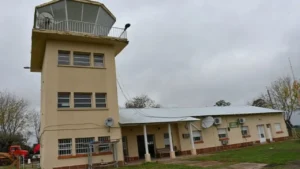 Aerolineas Argentinas MCS Terminal – Monte Caseros Airport