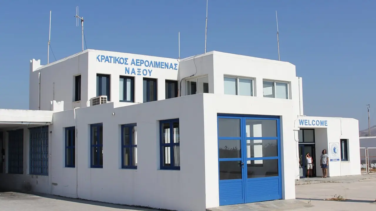 SKY Express JNX Terminal – Naxos Airport Apollon