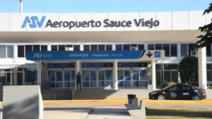 Aerolineas Argentinas SFN Terminal – Sauce Viejo Airport