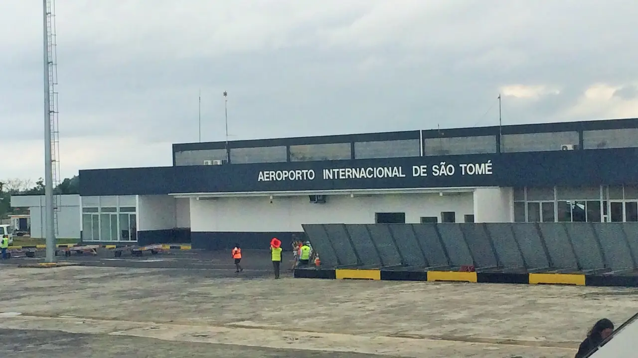 Conviasa SOM Terminal – San Tomé Airport