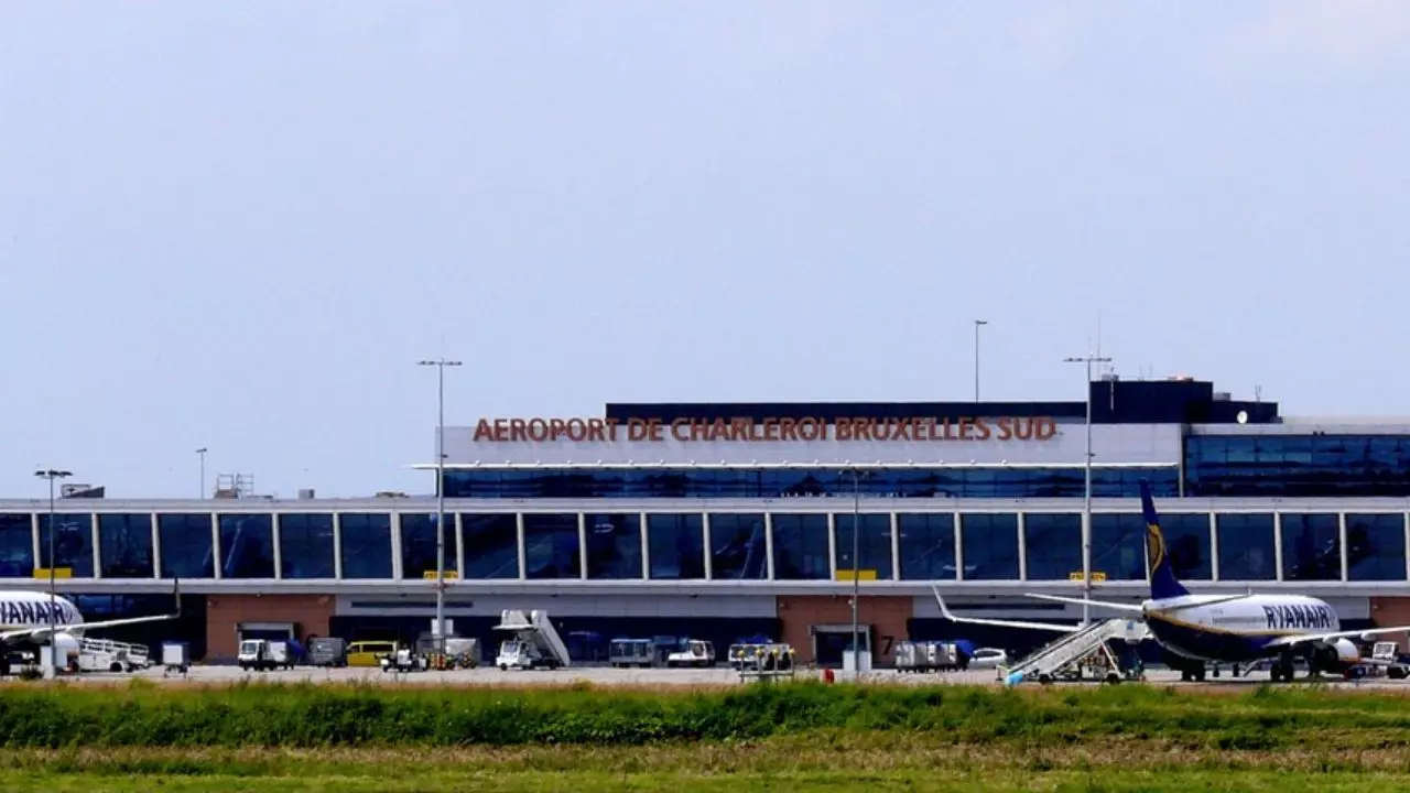 Wizz Air CRL Terminal – Brussels South Charleroi Airport